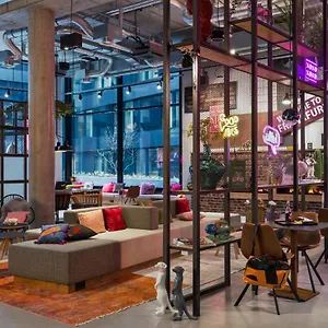 Otel Moxy Frankfurt Center, Frankfurt am Main